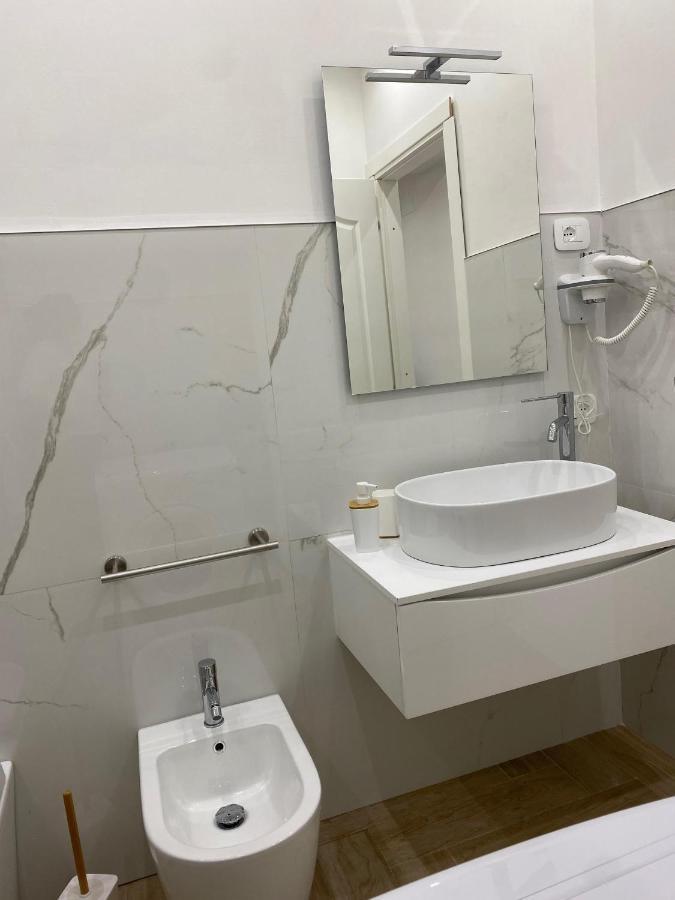 Quattro Canti Suite Palermo Exterior photo